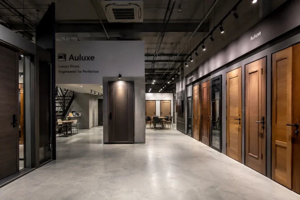 Can B1 Industrial Property Be Used as a Showroom in Singapore?